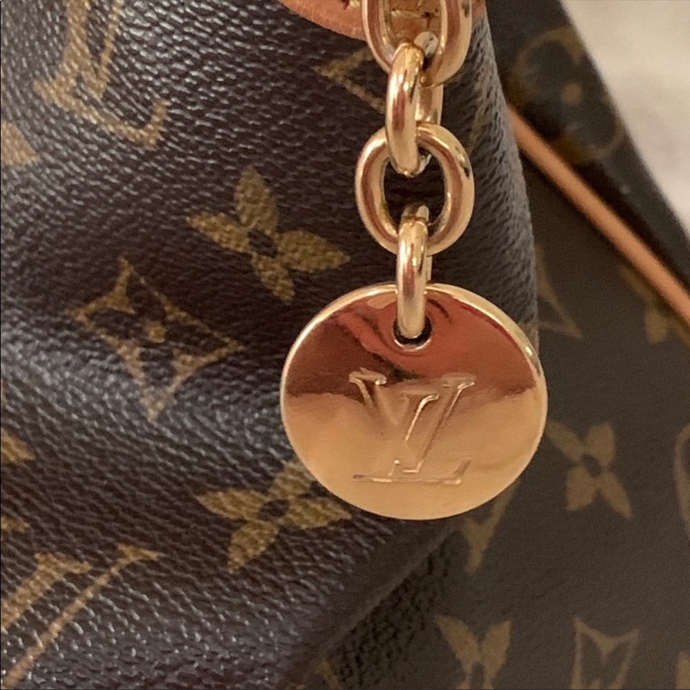 Louis Vuitton Tivoli GM - Picture 6 of 13